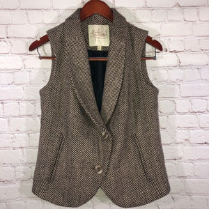 New Orleans Nature Vest in Herringbone